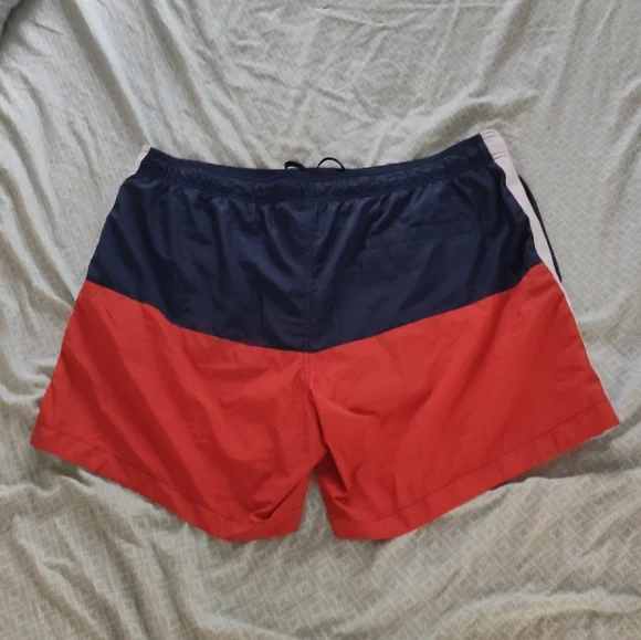 H&M Men's Red and Navy Colorblock Swim Shorts XL - Picture 8 of 12